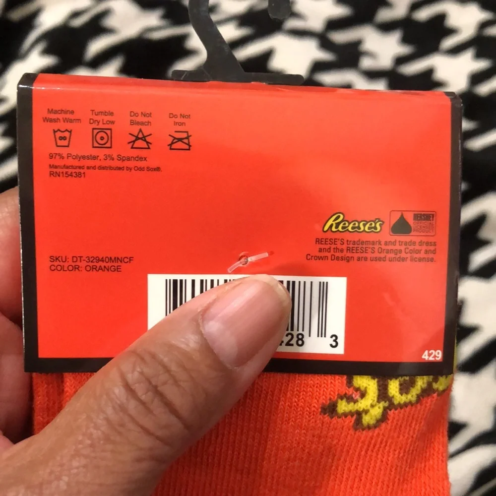 Odd Sox Reese’s Novelty Socks - Picture 5 of 5